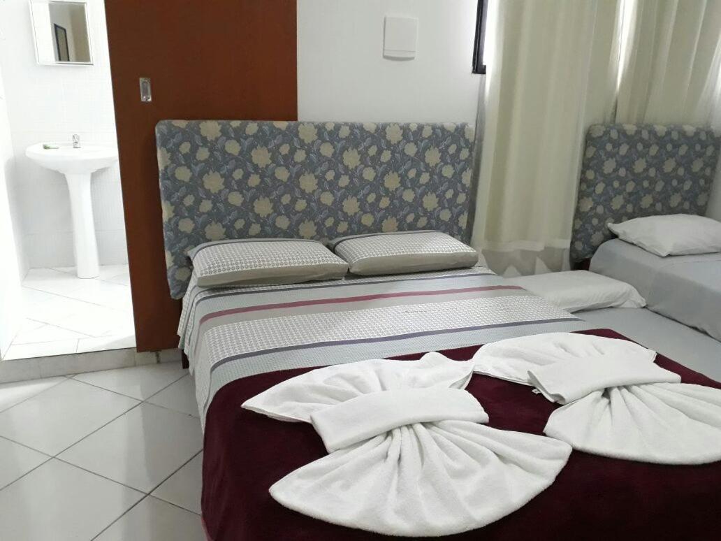 Quarto Triplo Económico com Ventoinha