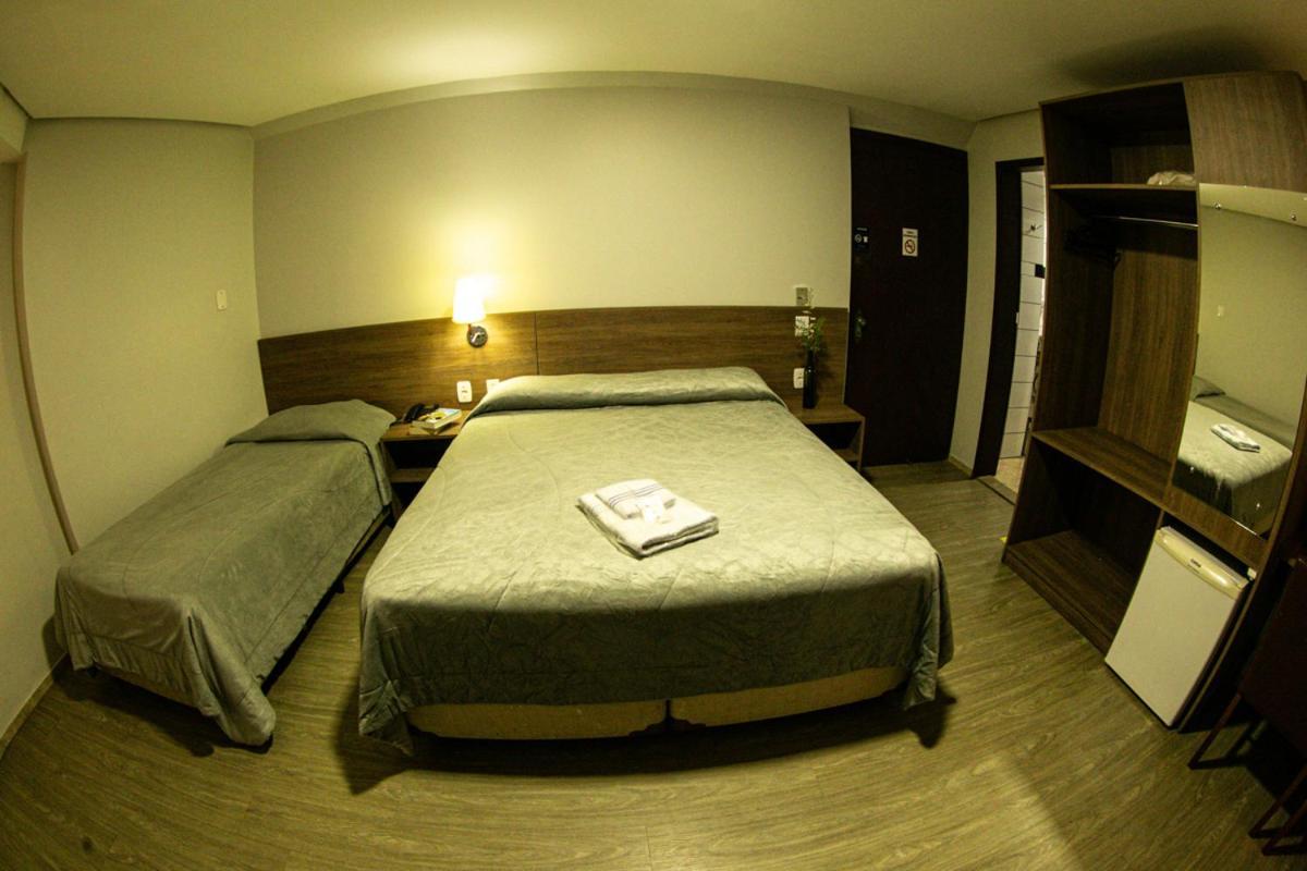 Quarto Triplo Standard