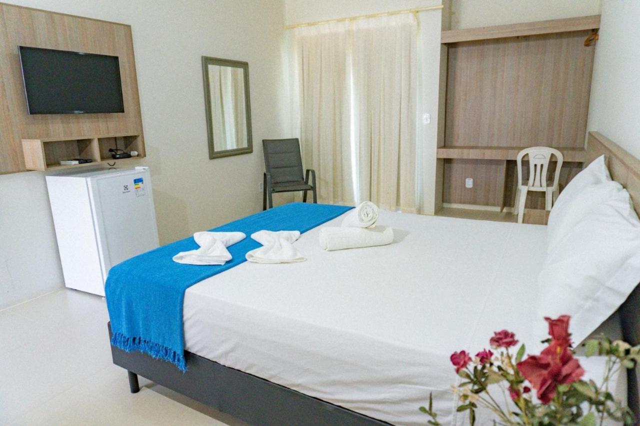 Quarto Duplo com Vista Piscina