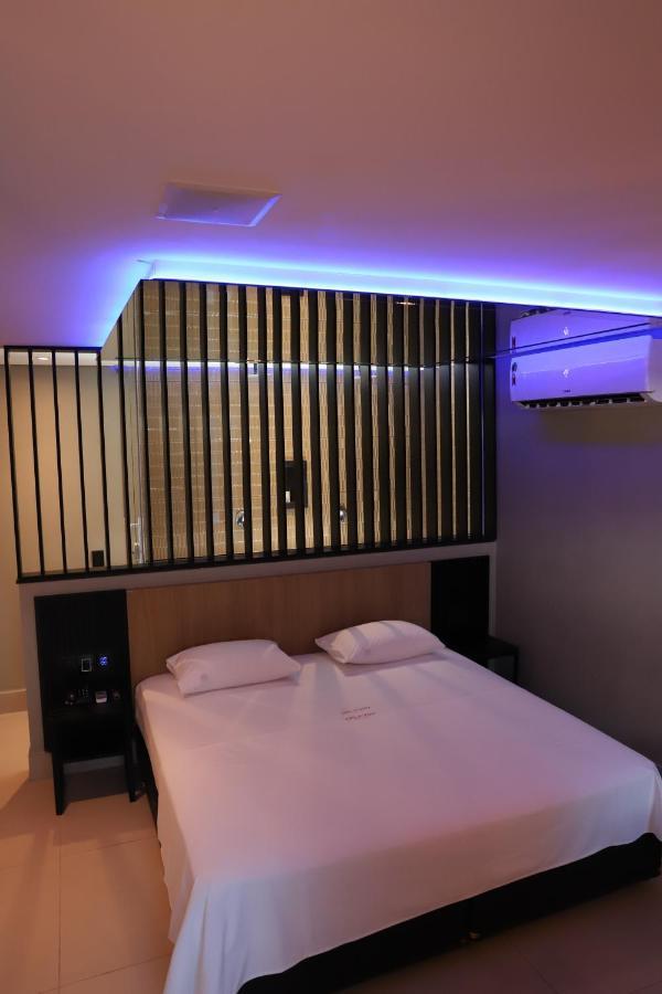 Quarto King com Banheira de Hidromassagem