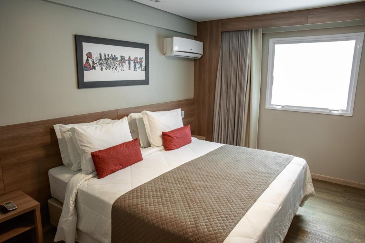 Quarto Queen com Acesso a Pessoas com Mobilidade Condicionada