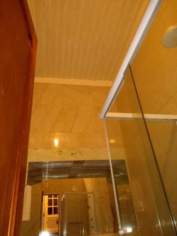 Quarto Familiar