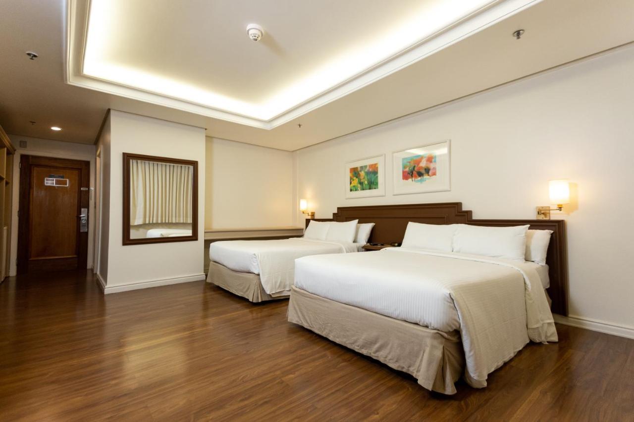 Quarto Familiar Standard