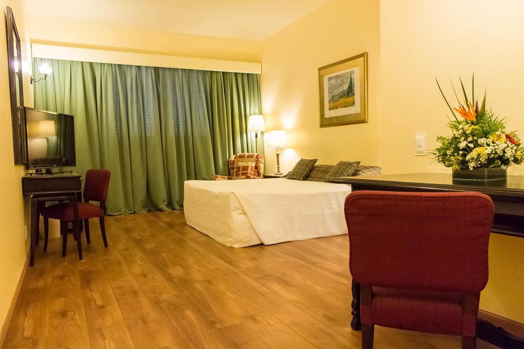 Quarto Queen Deluxe