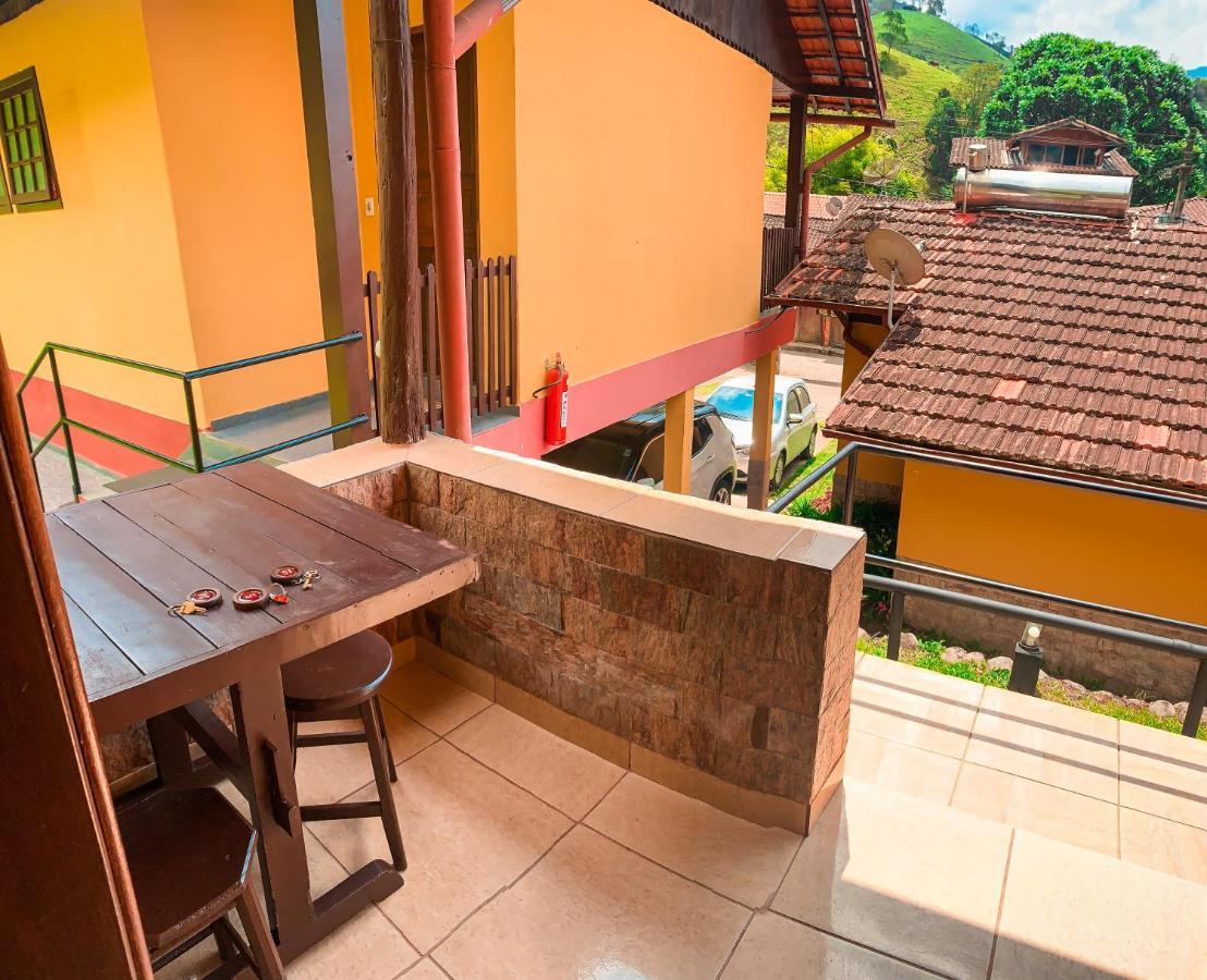 Suite com Varanda