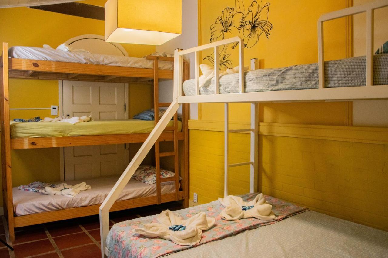 Quarto Duplo com Casa de Banho Privativa