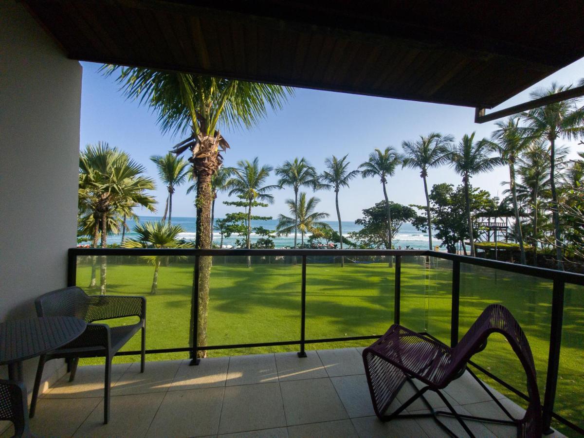 Quarto Duplo Deluxe com Varanda e Vista Mar