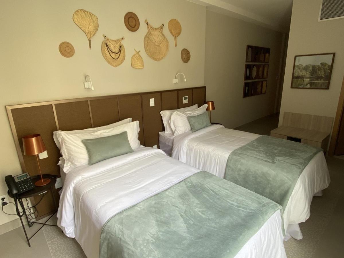 Quarto Twin Standard