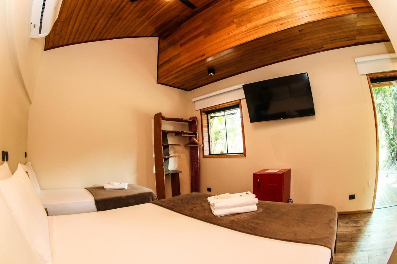 Suite com Vista do Jardim
