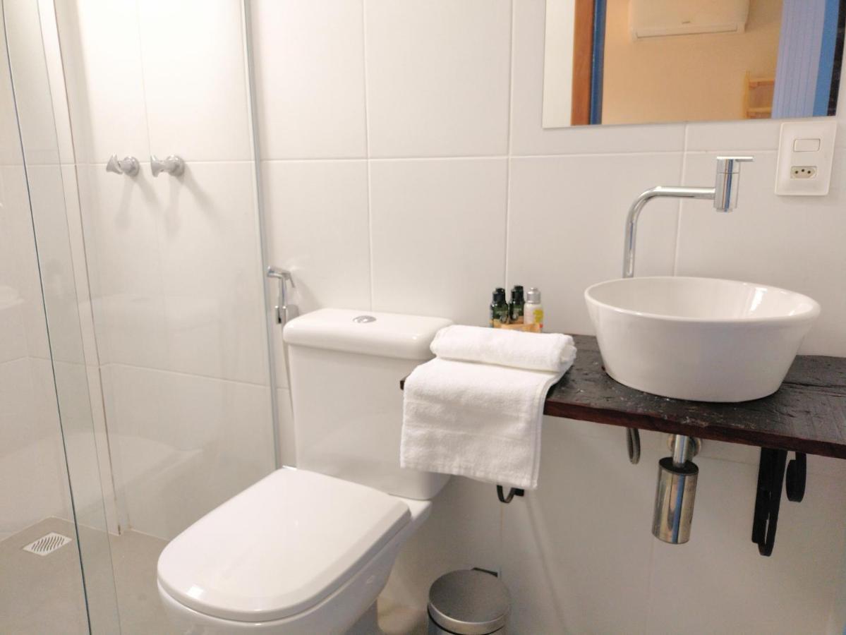 Quarto Twin Standard