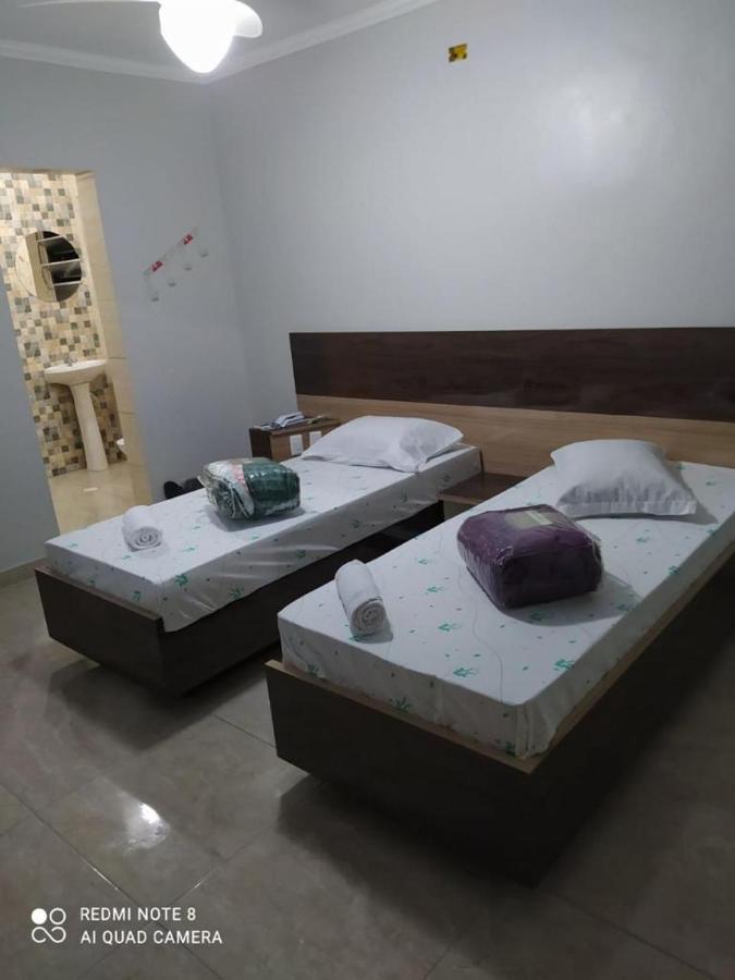 Quarto Twin Standard