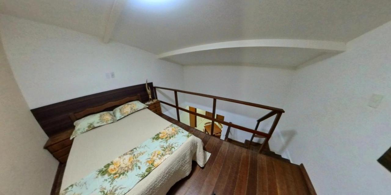Quarto Quádruplo Conforto
