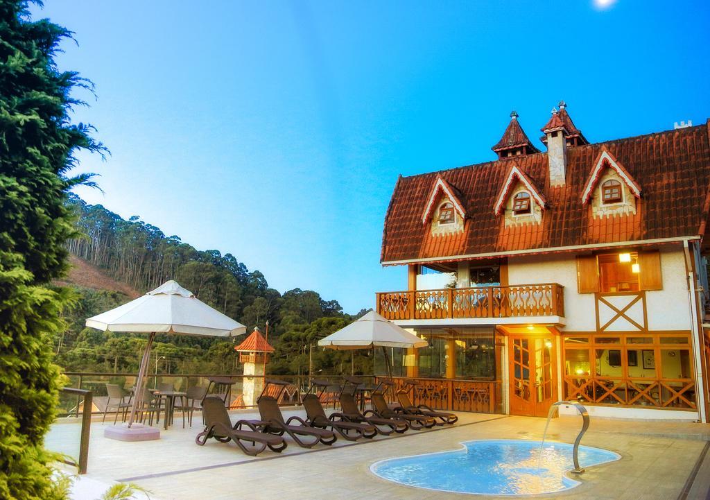 Suite Júnior com Banheira de Hidromassagem.