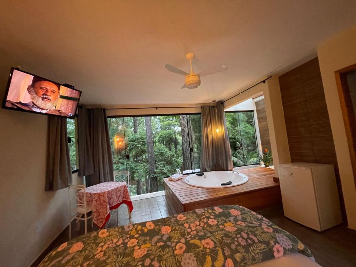 Suite Deluxe com Banheira de Hidromassagem