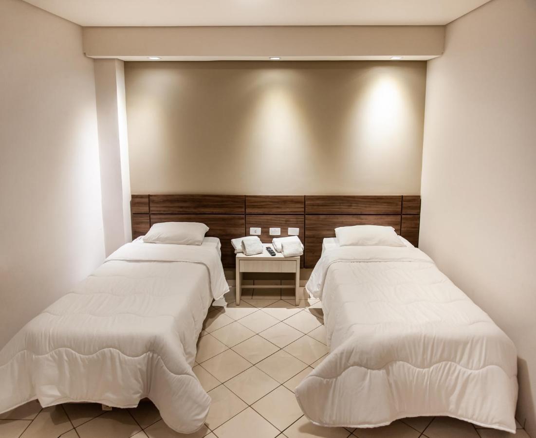 Quarto Quádruplo Luxo