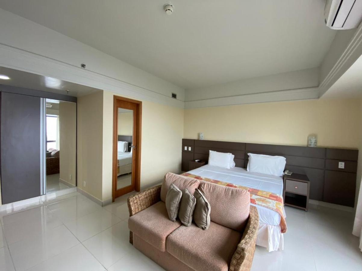 Quarto Duplo com Pátio