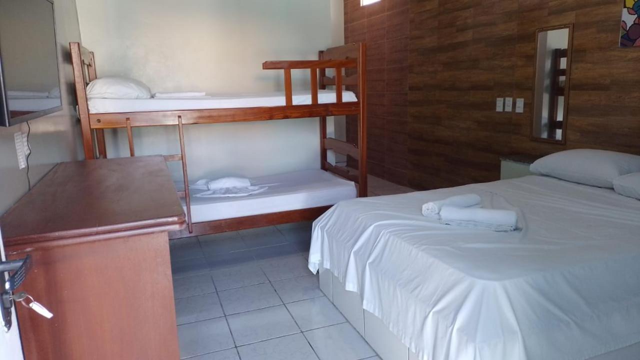 Quarto Familiar com Chuveiro