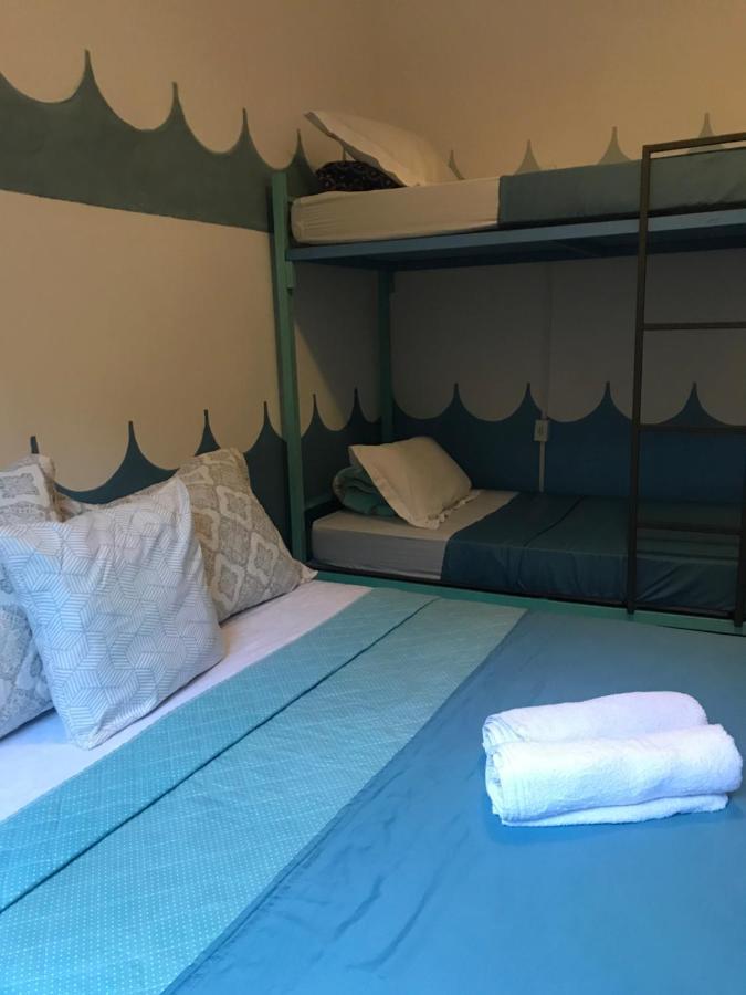 Quarto Quádruplo com Casa de Banho Partilhada