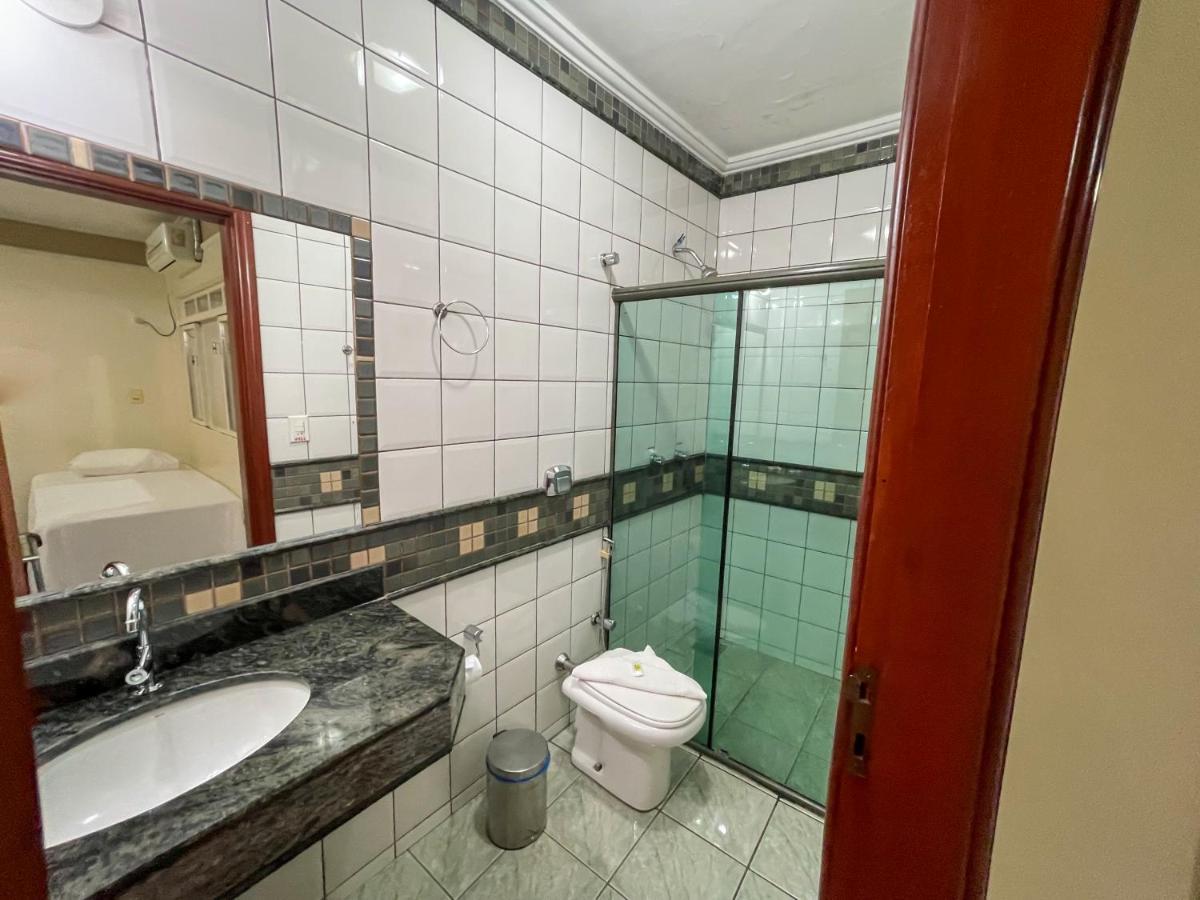 Quarto Quádruplo Luxo