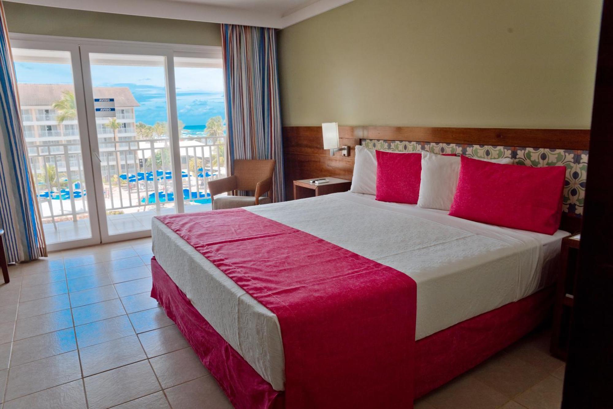 Quarto Superior com Vista Mar Lateral