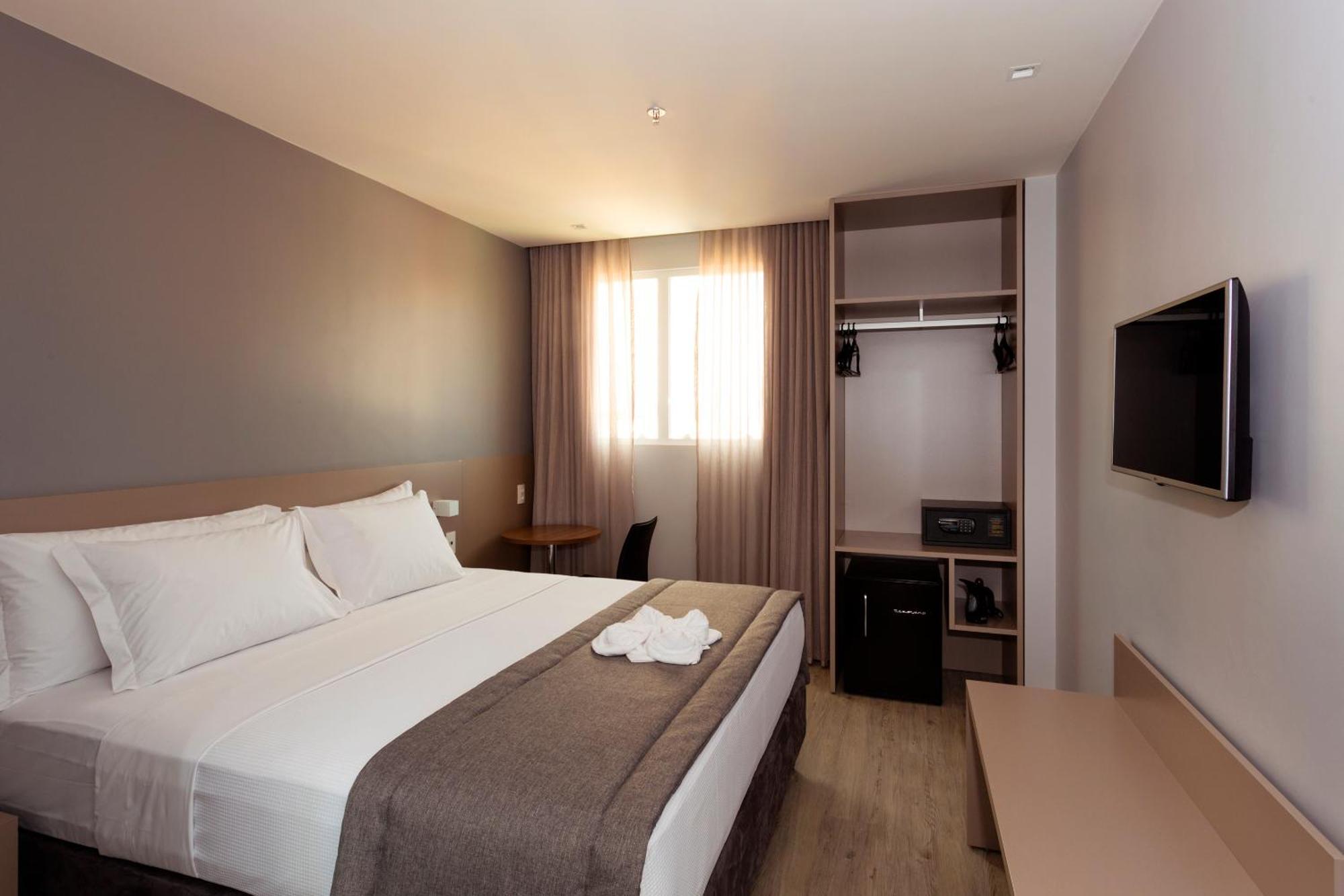Quarto King Standard