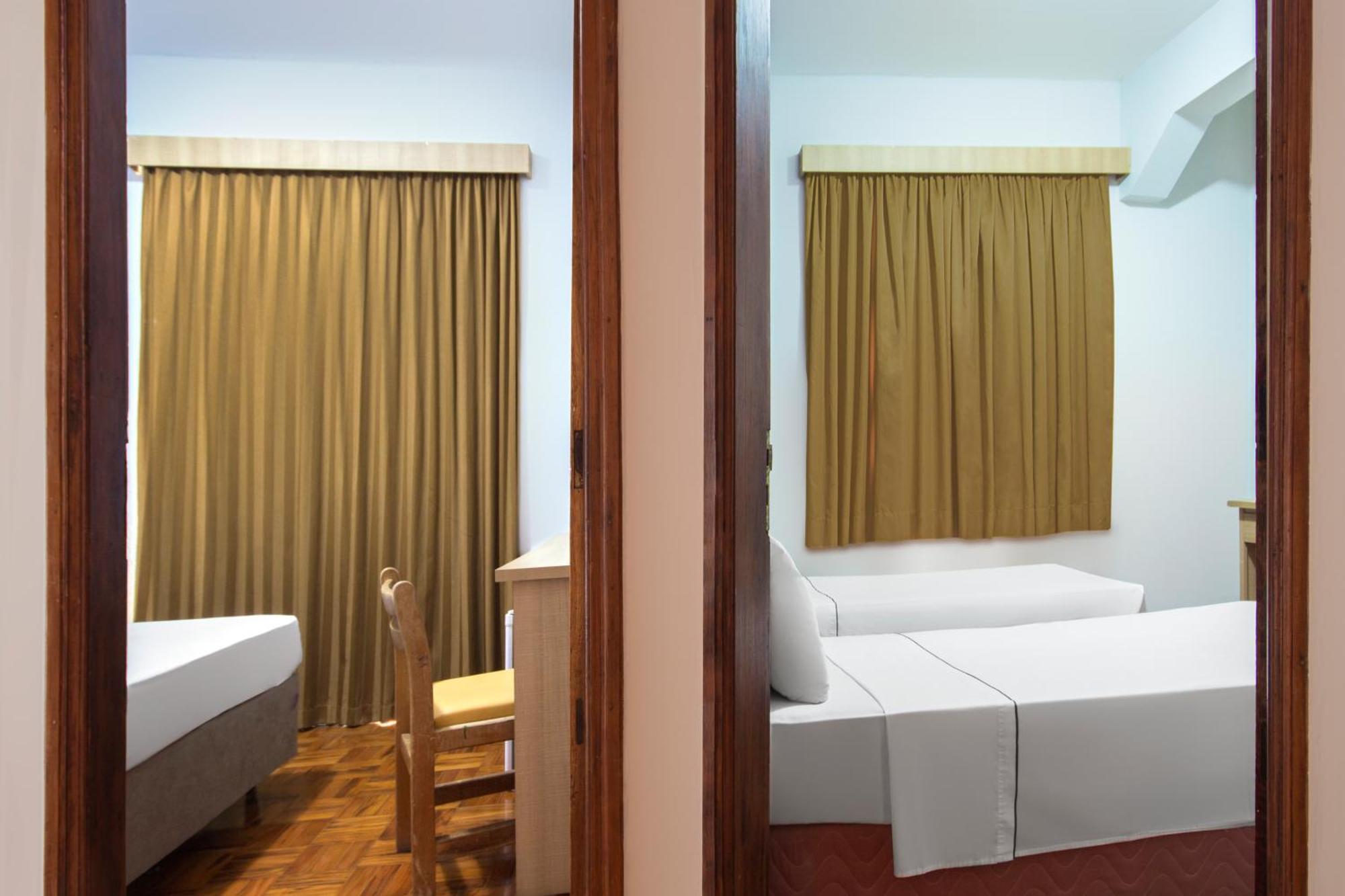 Quarto Familiar Standard