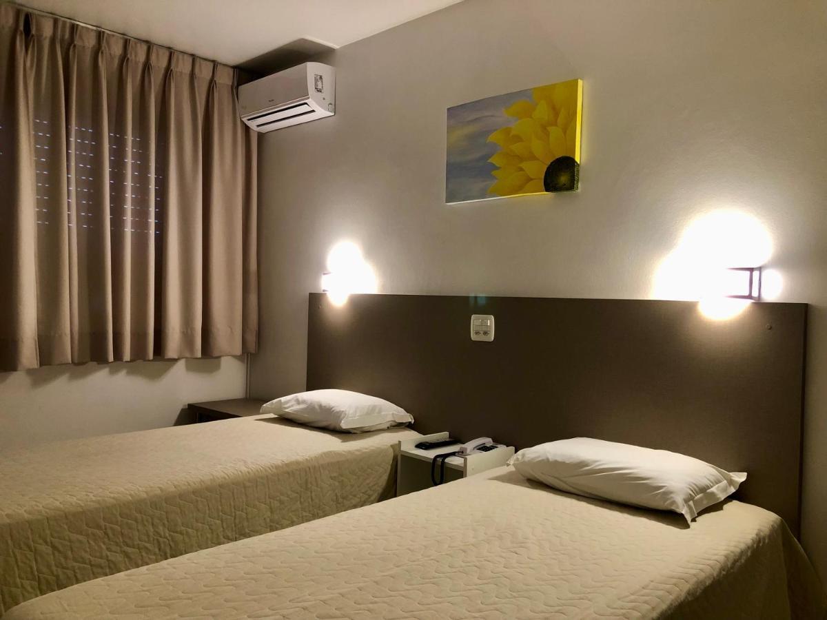 Quarto Twin Económico