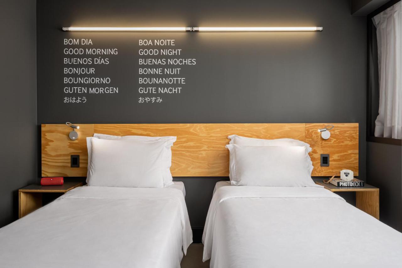 Standard Twin - 2 Single Beds