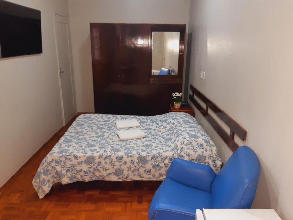 Quarto Duplo