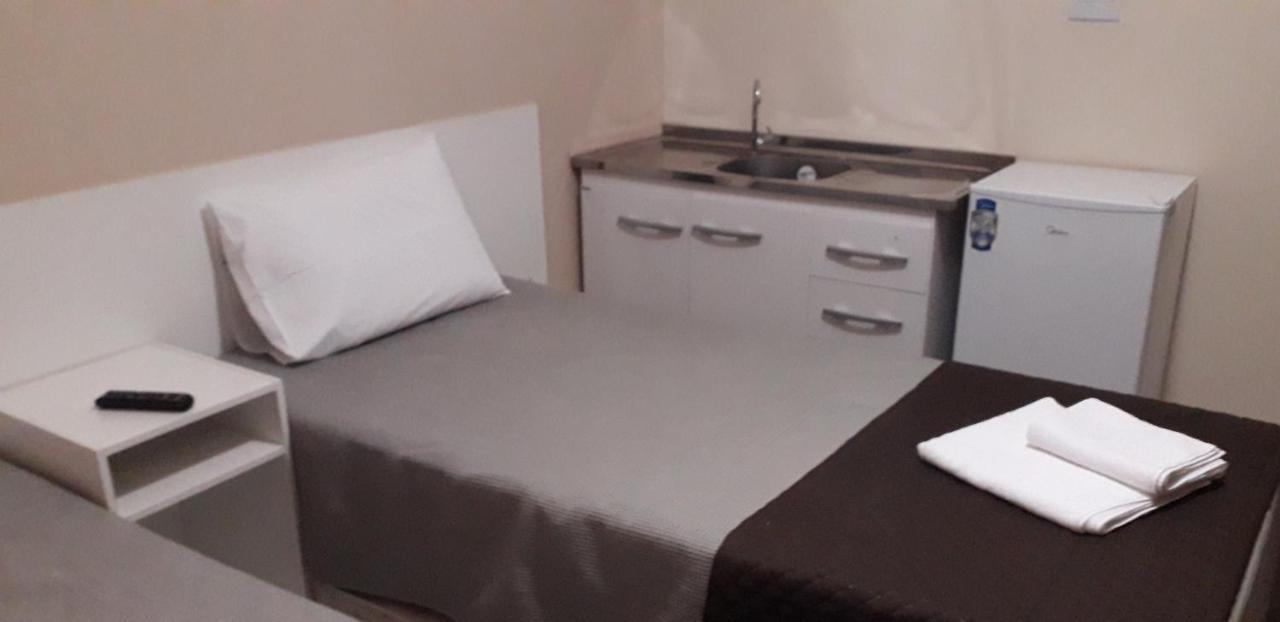 Quarto Twin com Casa de Banho Privativa