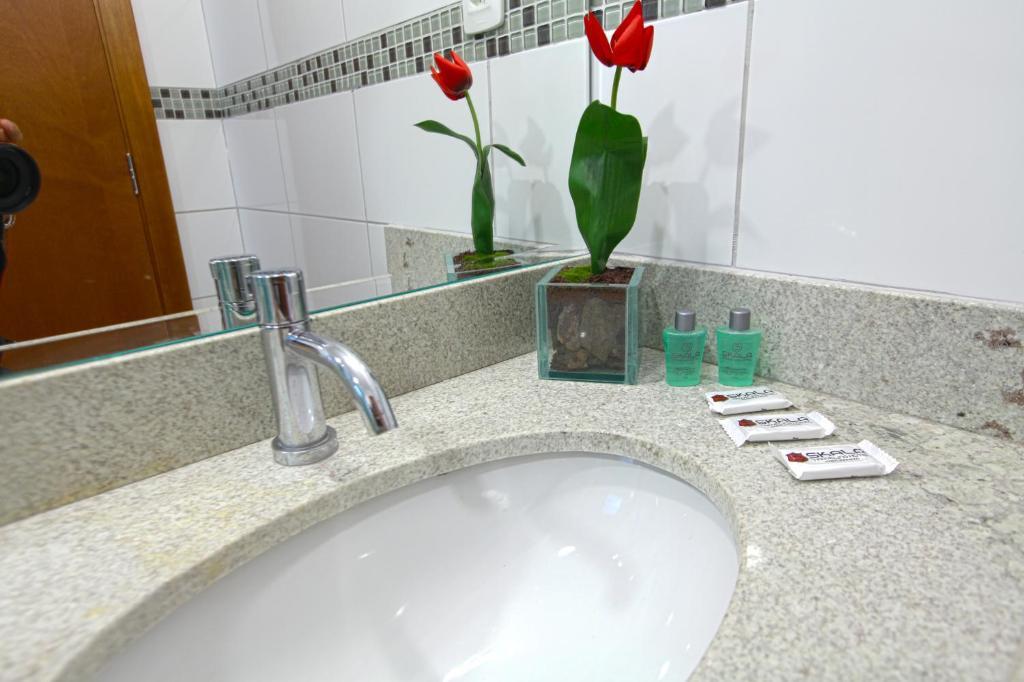 Quarto Twin Standard
