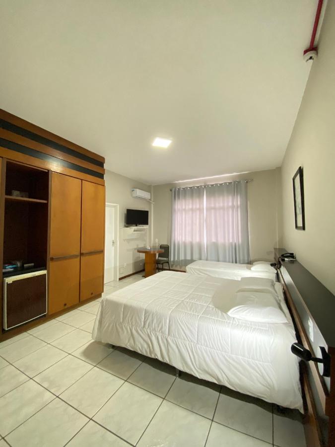 Quarto Familiar Standard