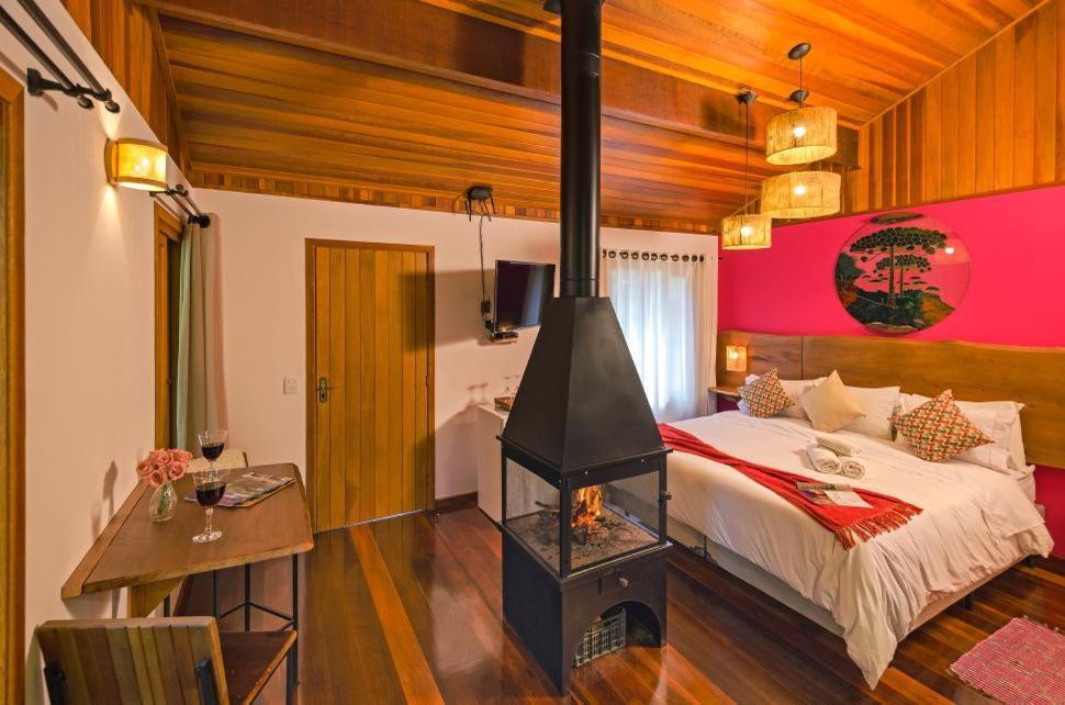 Quarto Duplo com Vista Montanha