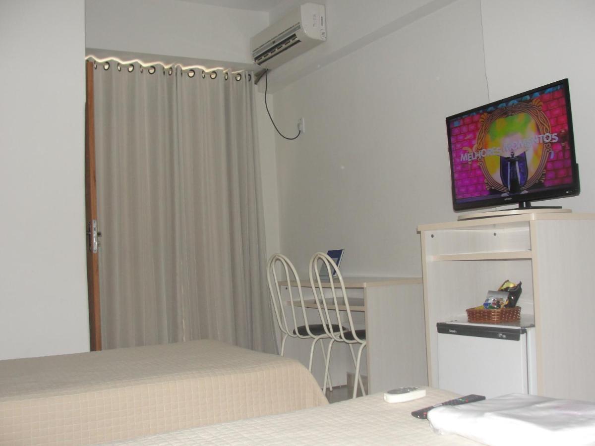 Quarto Twin com Ar Condicionado