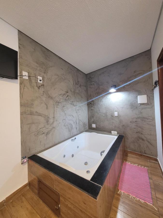 Suite com Banheira de Hidromassagem