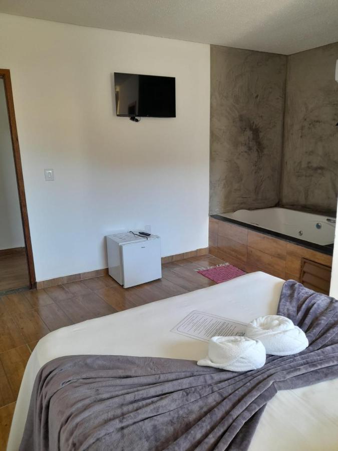 Suite Deluxe com Banheira de Hidromassagem