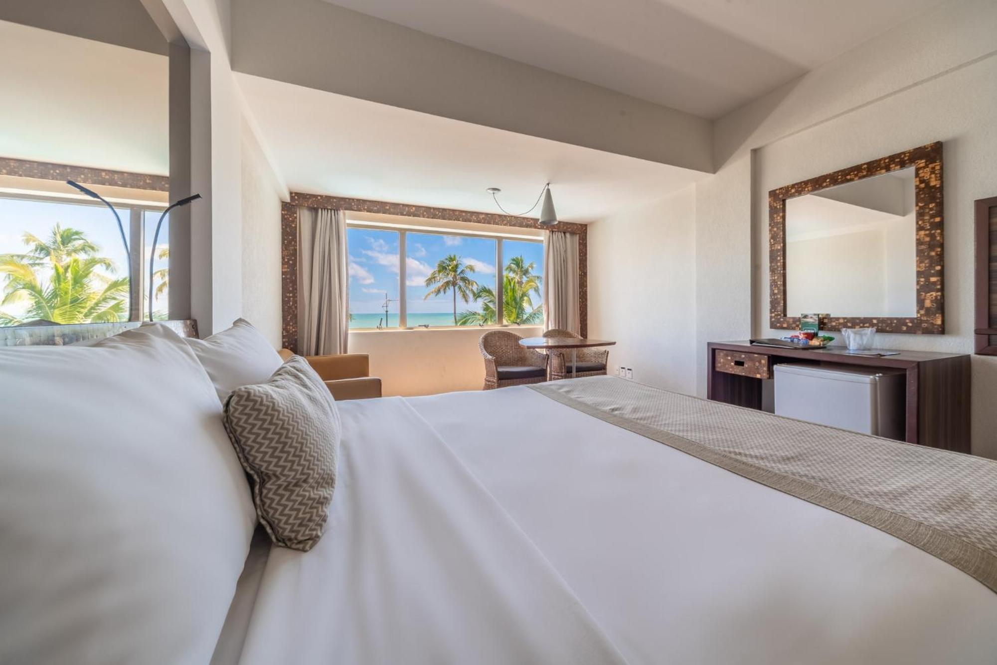 Quarto Familiar com Vista Mar