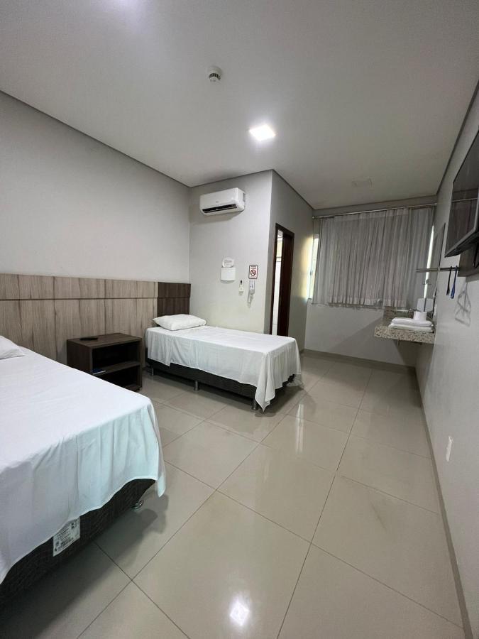 Quarto Twin com Casa de Banho Privativa
