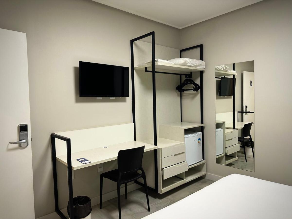 Quarto Twin Deluxe