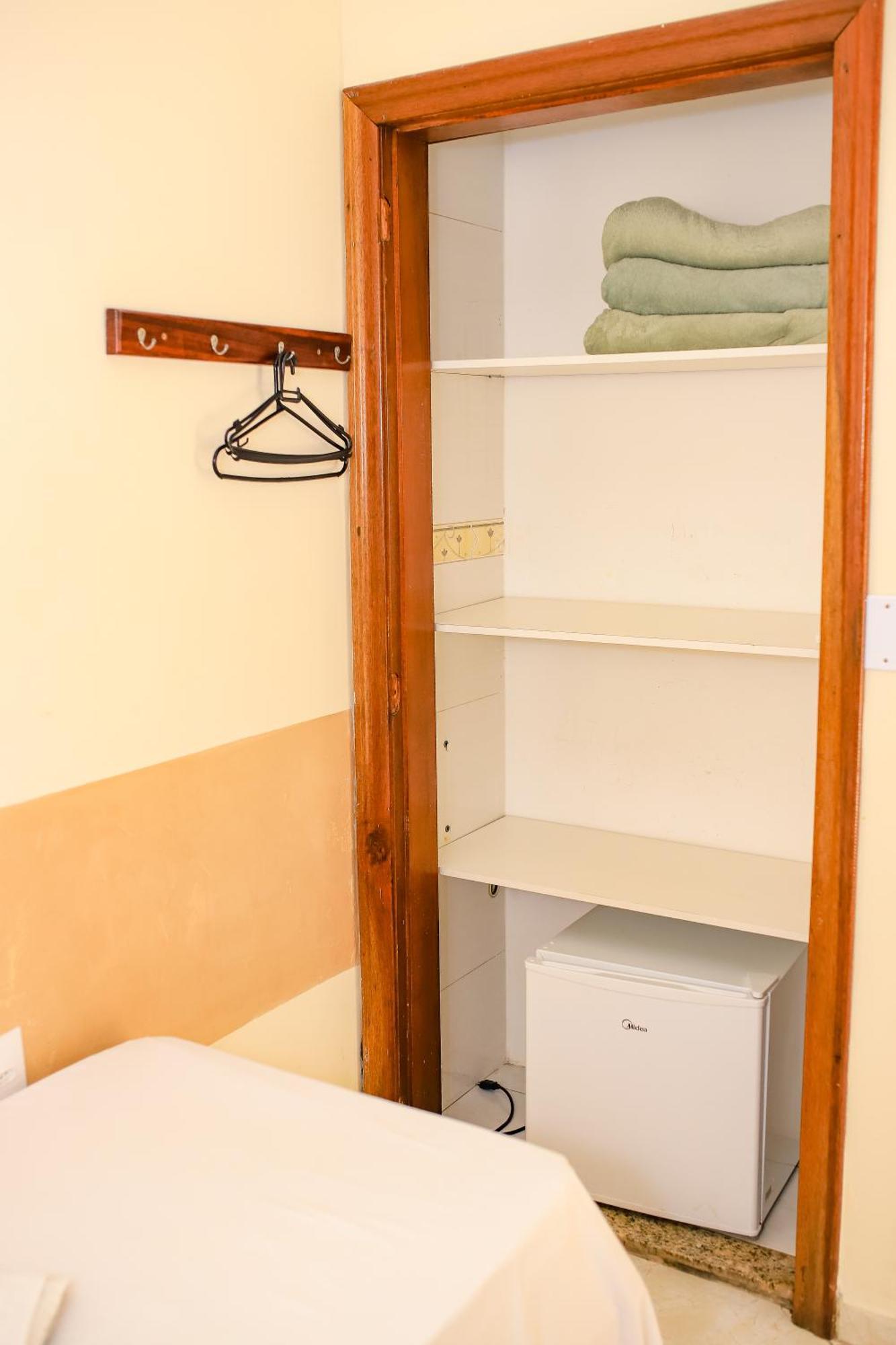 Quarto Quádruplo com Casa de Banho Privativa