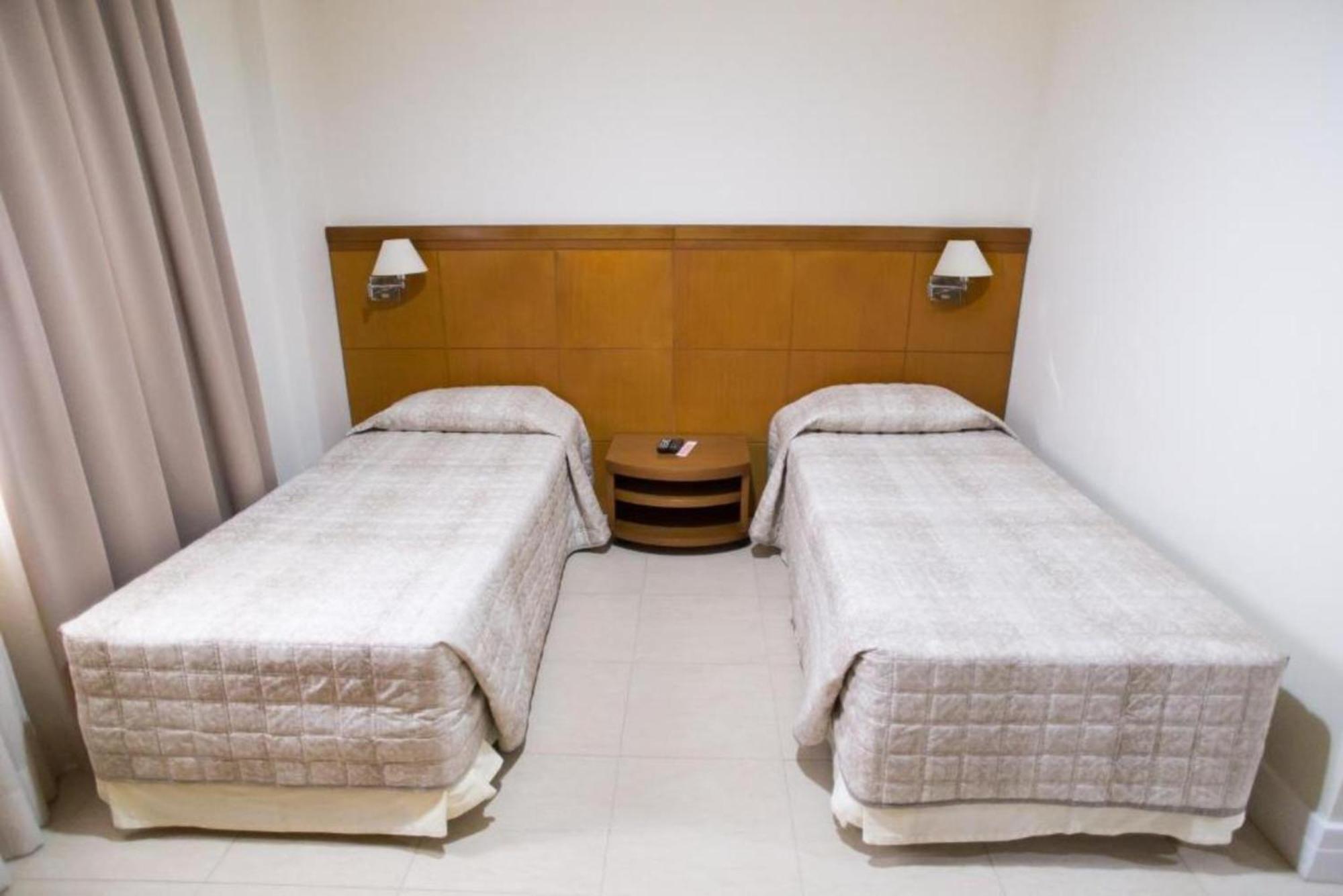 Quarto Twin