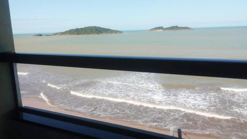 Quarto Triplo Standard com Vista Mar