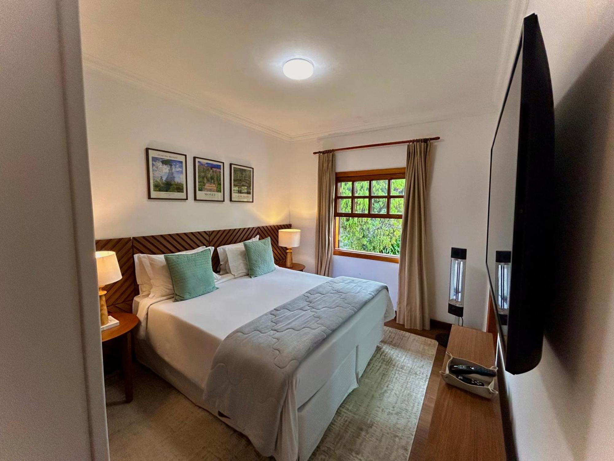 Quarto Duplo ou Twin com Vista Jardim
