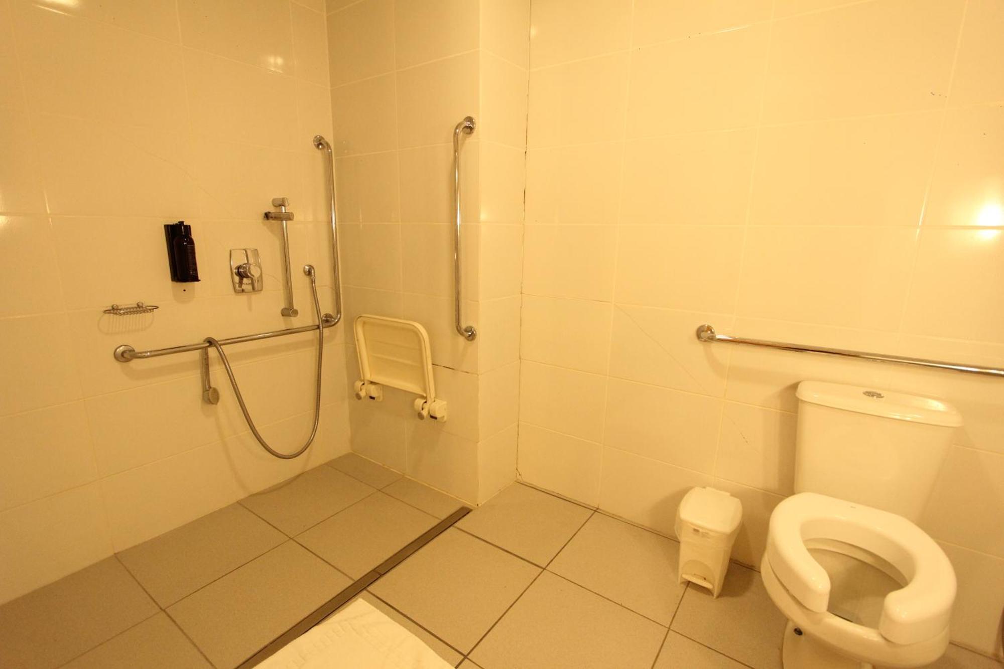 Quarto Duplo - Acesso a Pessoas com Mobilidade Condicionada