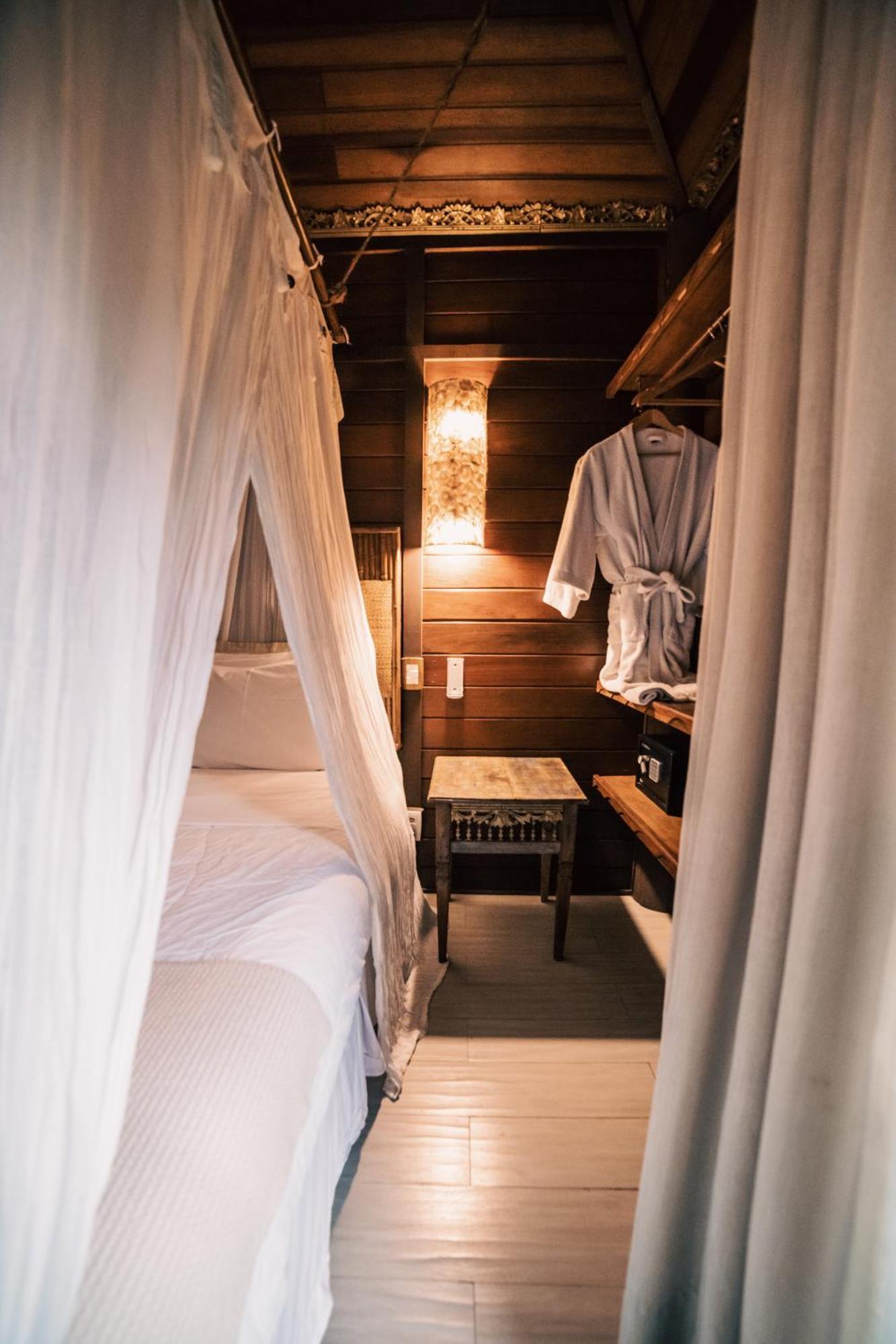 Suite Deluxe com Banheira de Hidromassagem
