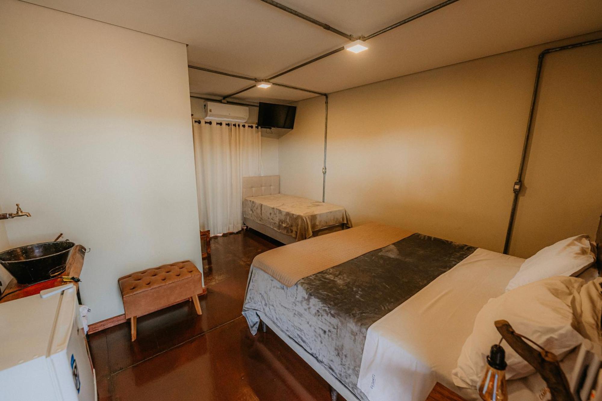 Suite com Varanda