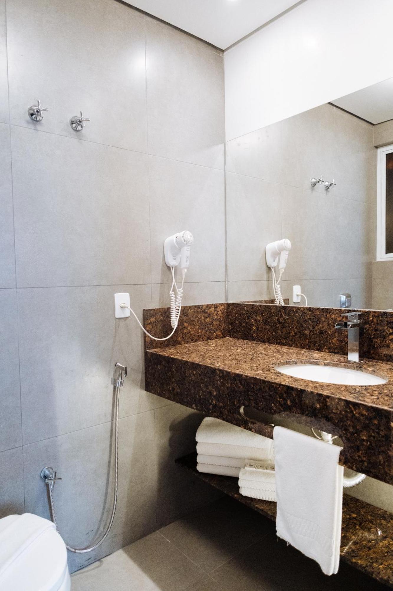 Suite com Banheira de Hidromassagem