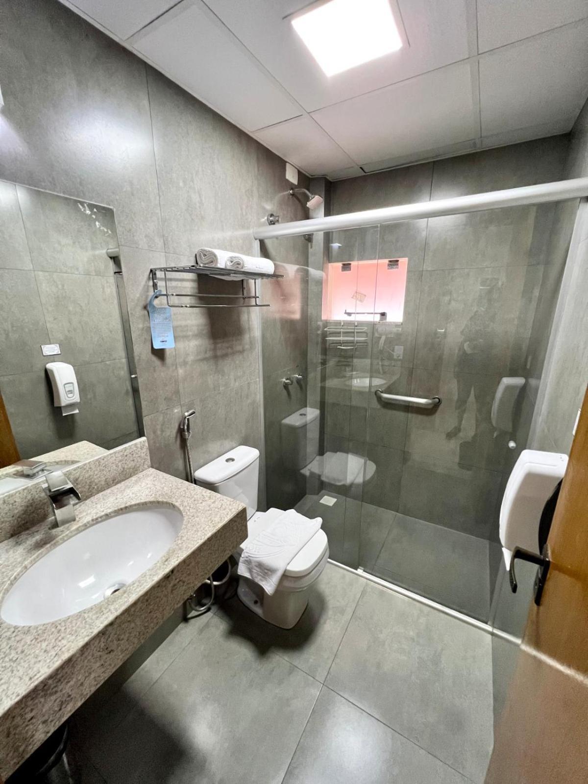 Quarto Queen Superior