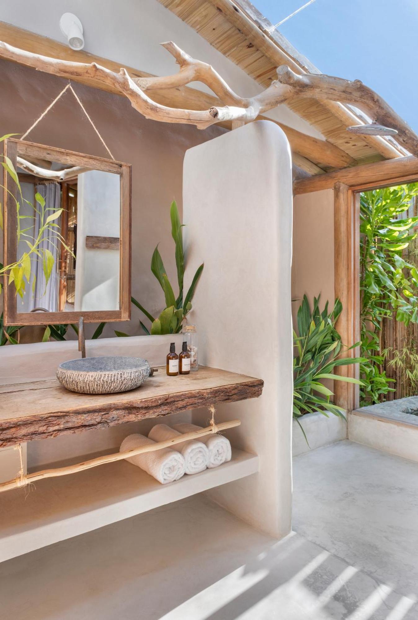 Suite com Piscina Privativa