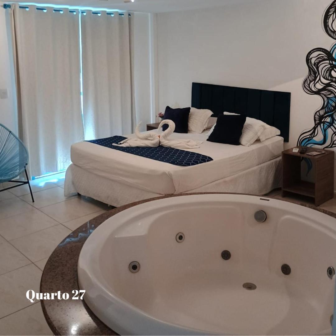Suite King com Banheira de Hidromassagem